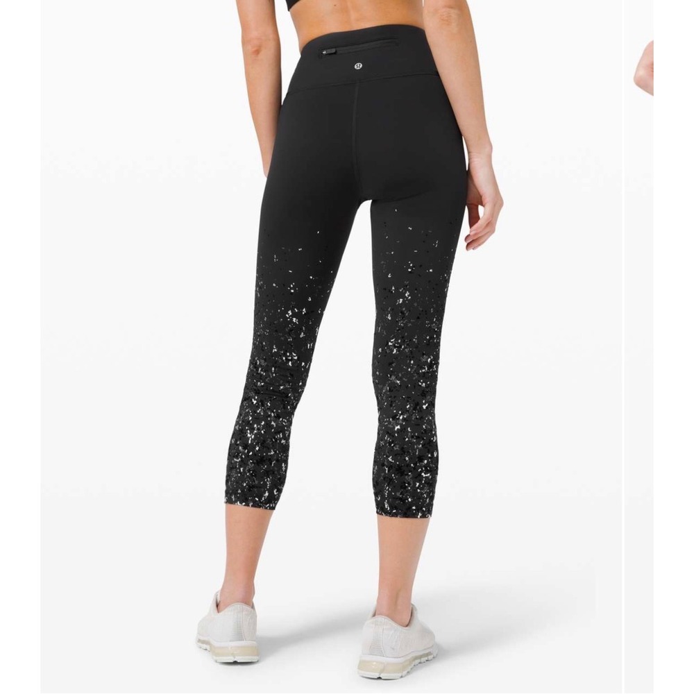 Lululemon Speed Wunder Mid Rise Crop Leggings Black Silver Foil Splatter Size 8